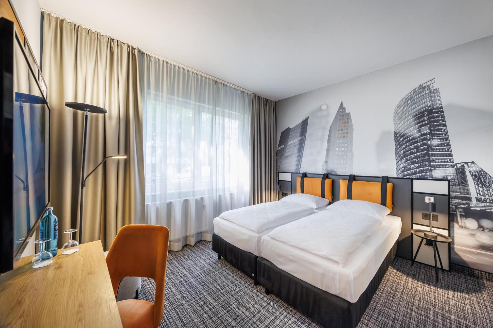 ברלין Hotel Luetzow מראה חיצוני תמונה
