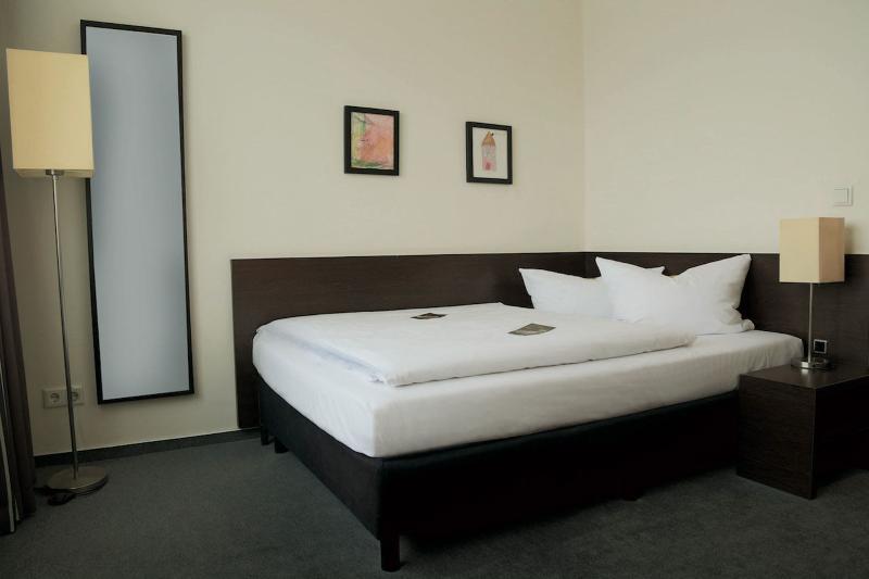 ברלין Hotel Luetzow מראה חיצוני תמונה