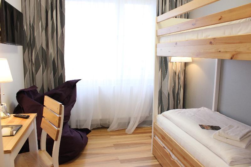 ברלין Hotel Luetzow מראה חיצוני תמונה